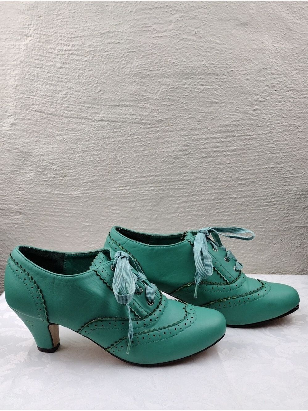 Machi Coca-01 Teal Leather Lace Up Scalloped Upper Heeled 1930 Style Oxford Shoe - Picture 4 of 16
